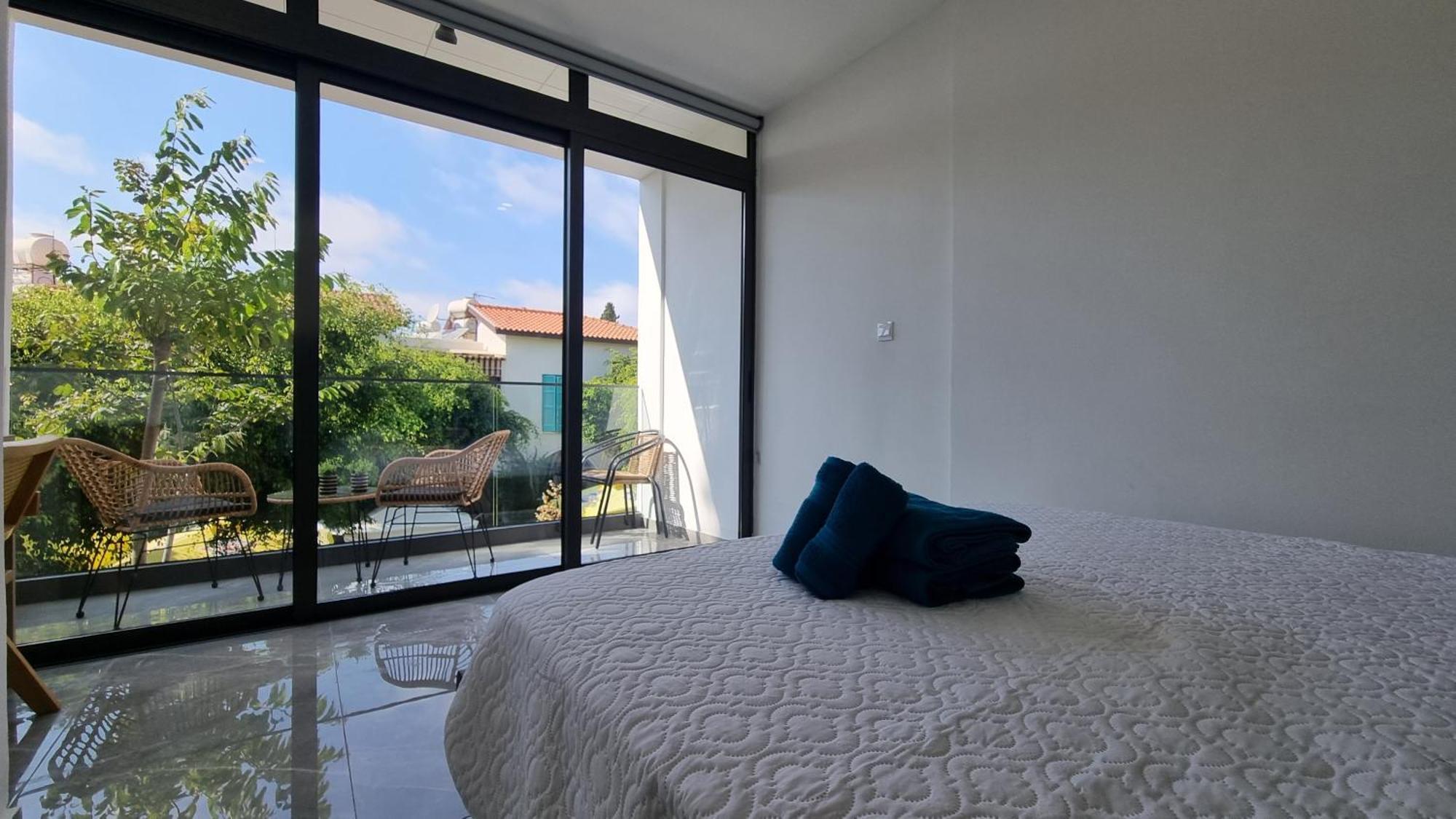 Diamond Residence 160 Пафос Екстериор снимка