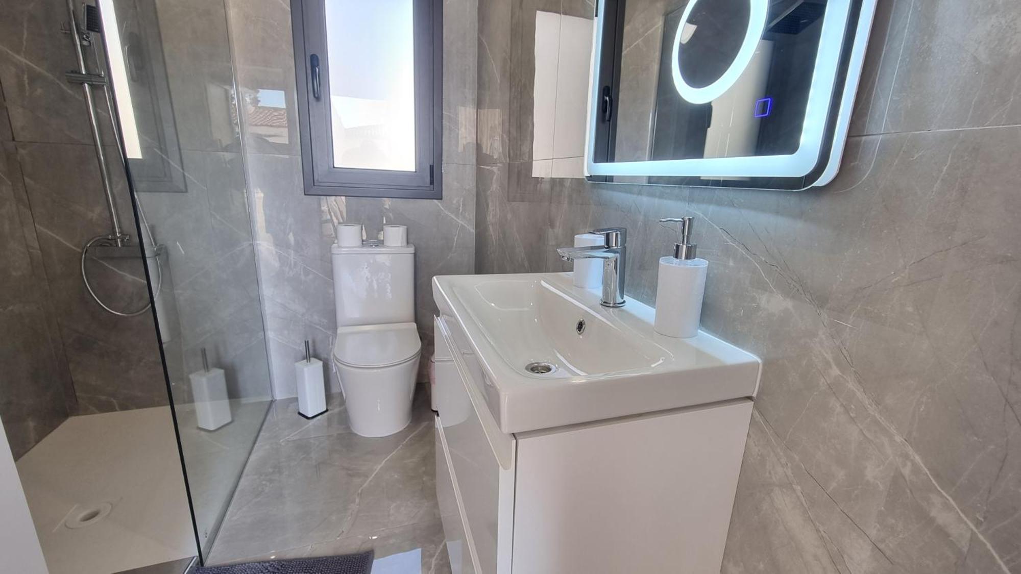 Diamond Residence 160 Пафос Екстериор снимка