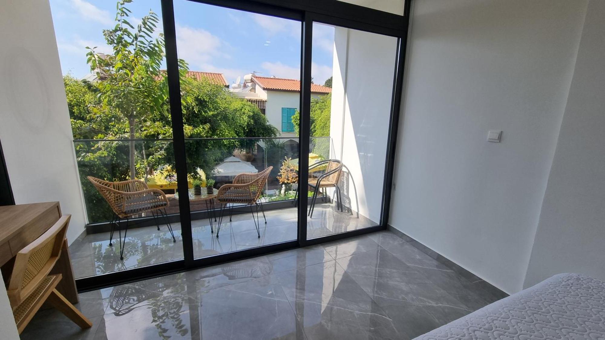 Diamond Residence 160 Пафос Екстериор снимка