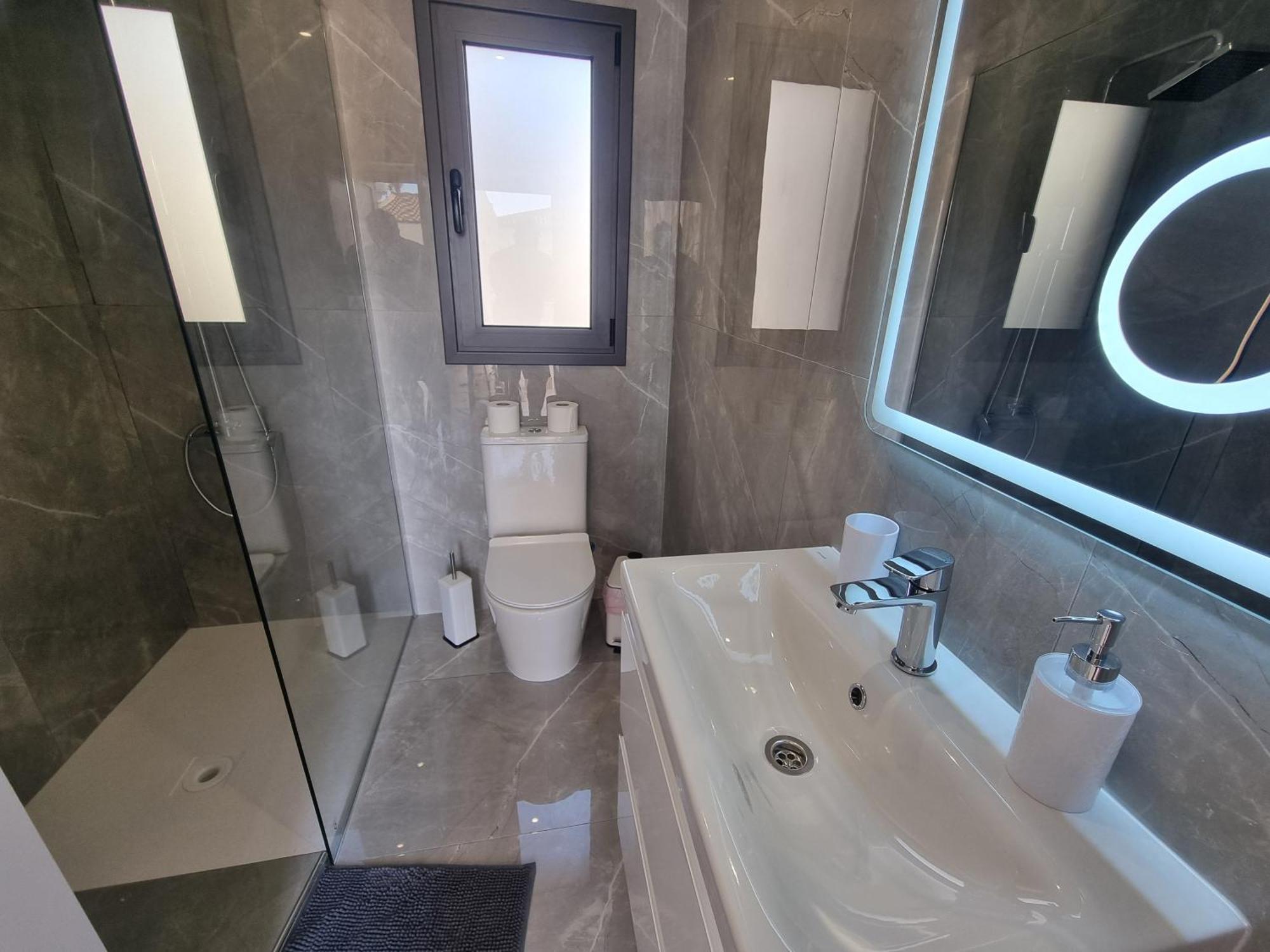 Diamond Residence 160 Пафос Екстериор снимка